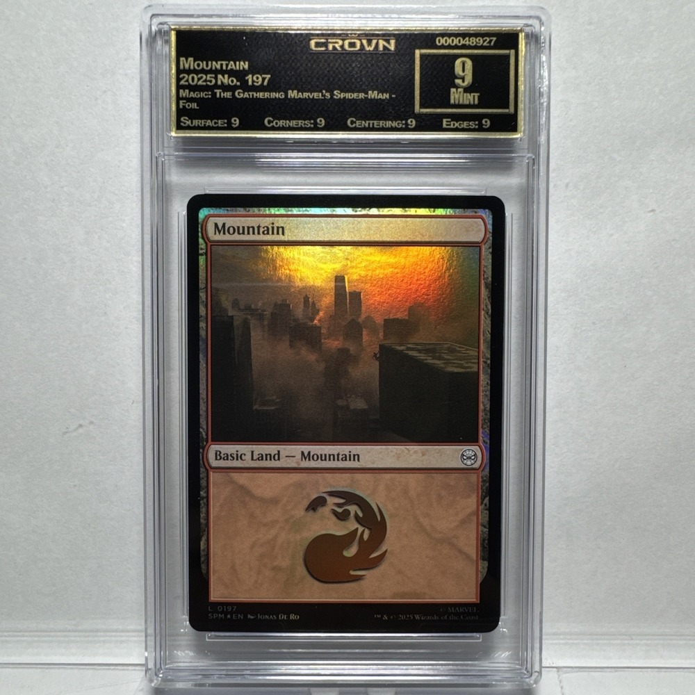 Crown Mint 9 MTG Marvel Spider-Man Foil Mountain Basic Land 0197 Jonas De Ro